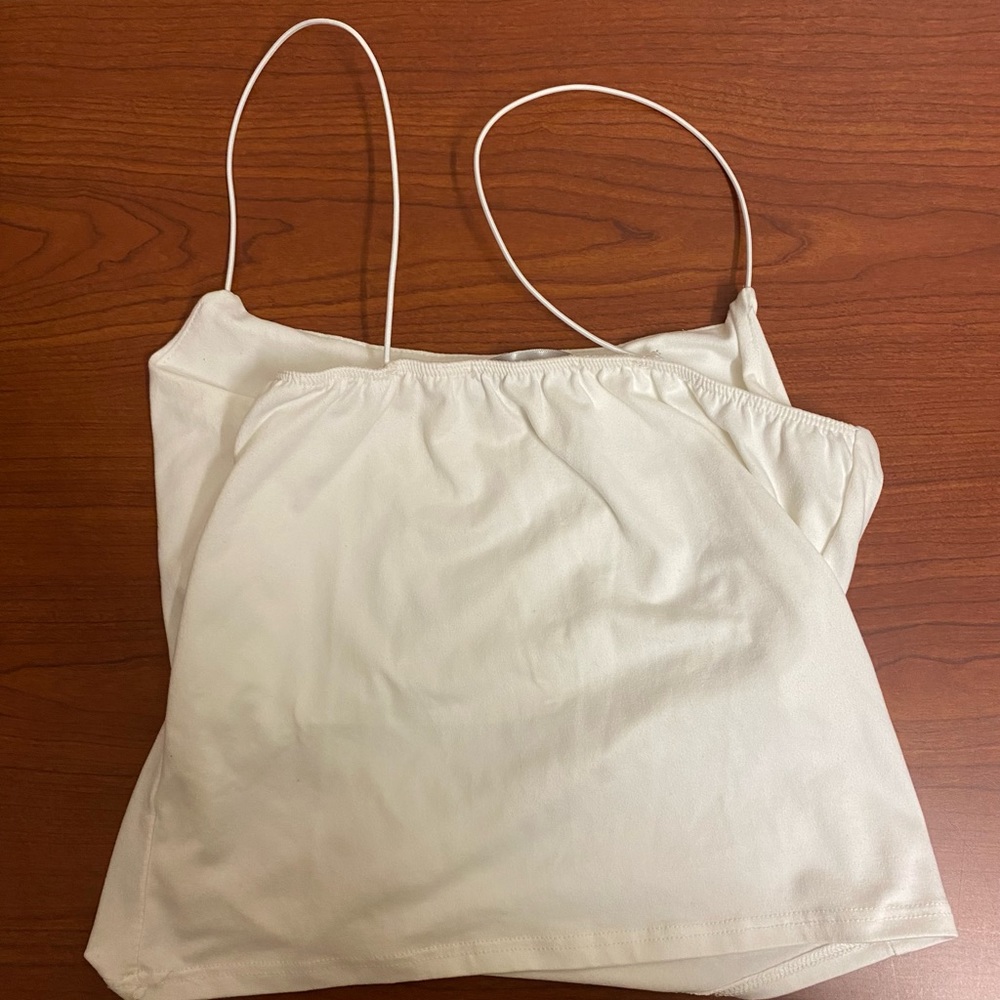 Gaze Women’s white t crop top